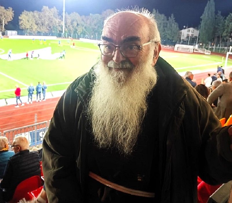 A dare forza alla Recanatese anche la lunga barba bianca di Frate Giulio Criminesi!