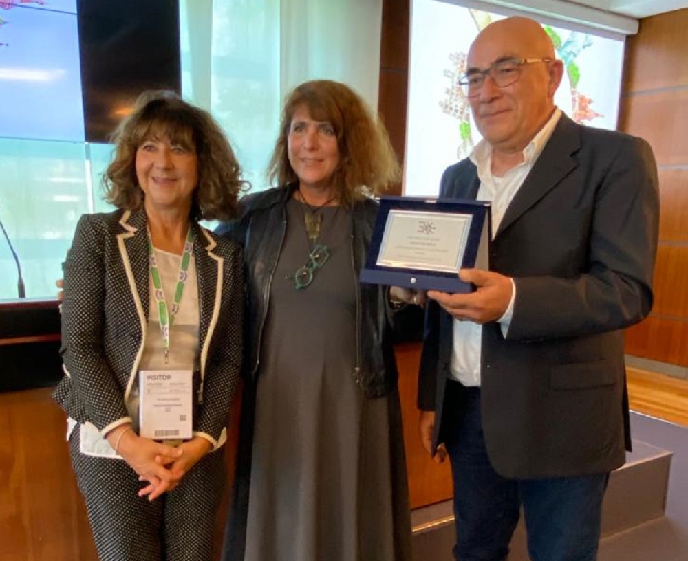 Il Premio Gist Travel Food Award – 2023 a “Le Città Del Miele” ritirato dal Sindaco Rolando Pecora, Presidente Nazionale