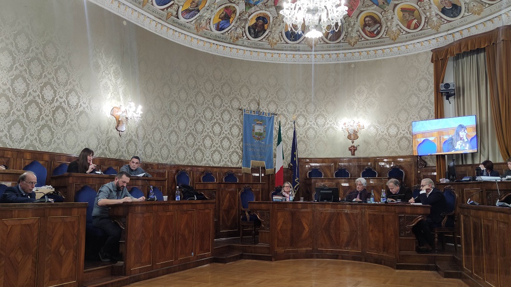 Consiglio Provinciale: approvati il piano per la rete scolastica e l’istituzione della Commissione Provinciale per le Pari Opportunità
