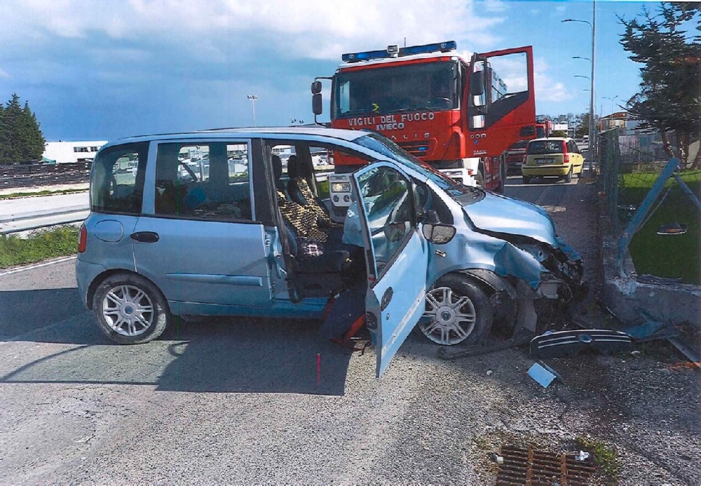Incidente in auto: per la morte del passeggero condannato un rumeno residente a Recanati