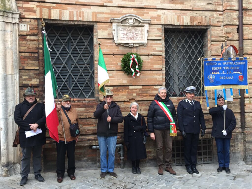 A Recanati commemorato l’eroe di guerra Mario Alessandro Ceccaroni