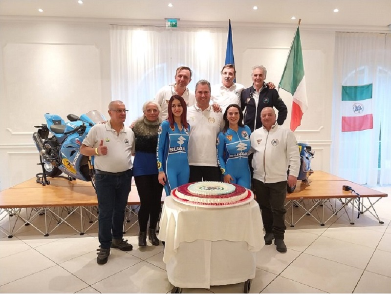 Tanta allegria per la festa del Moto Club Franco Uncini