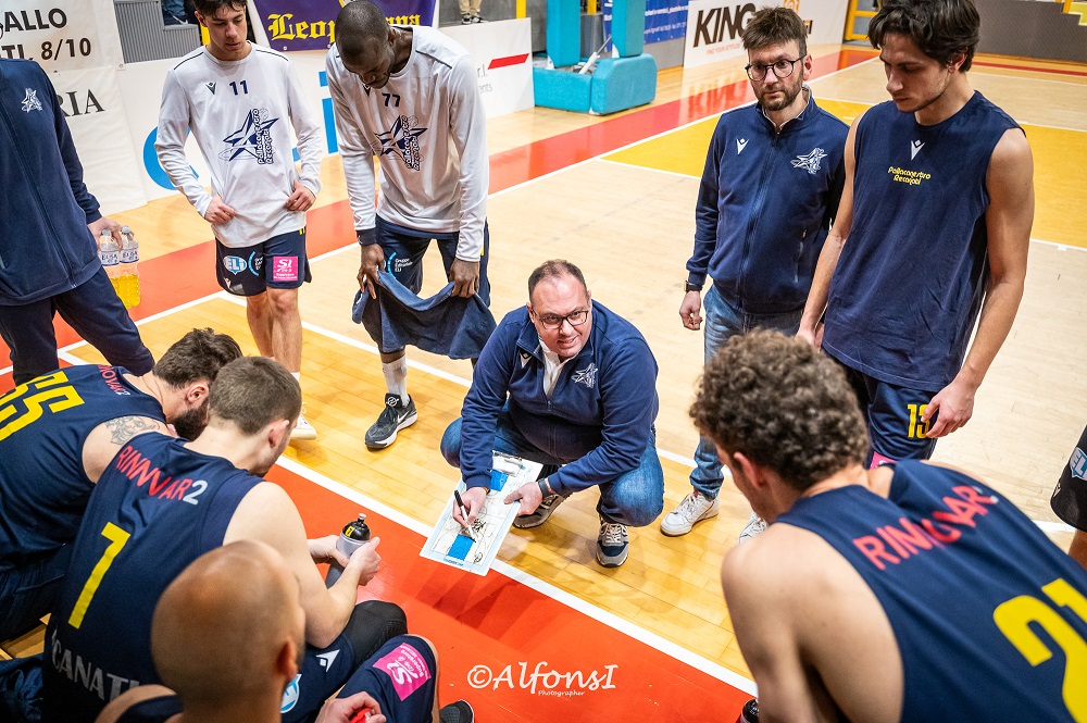 Pallacanestro Recanati. Coach Di Chiara: “Grande risposta fisica e mentale, ora testa a Gualdo”