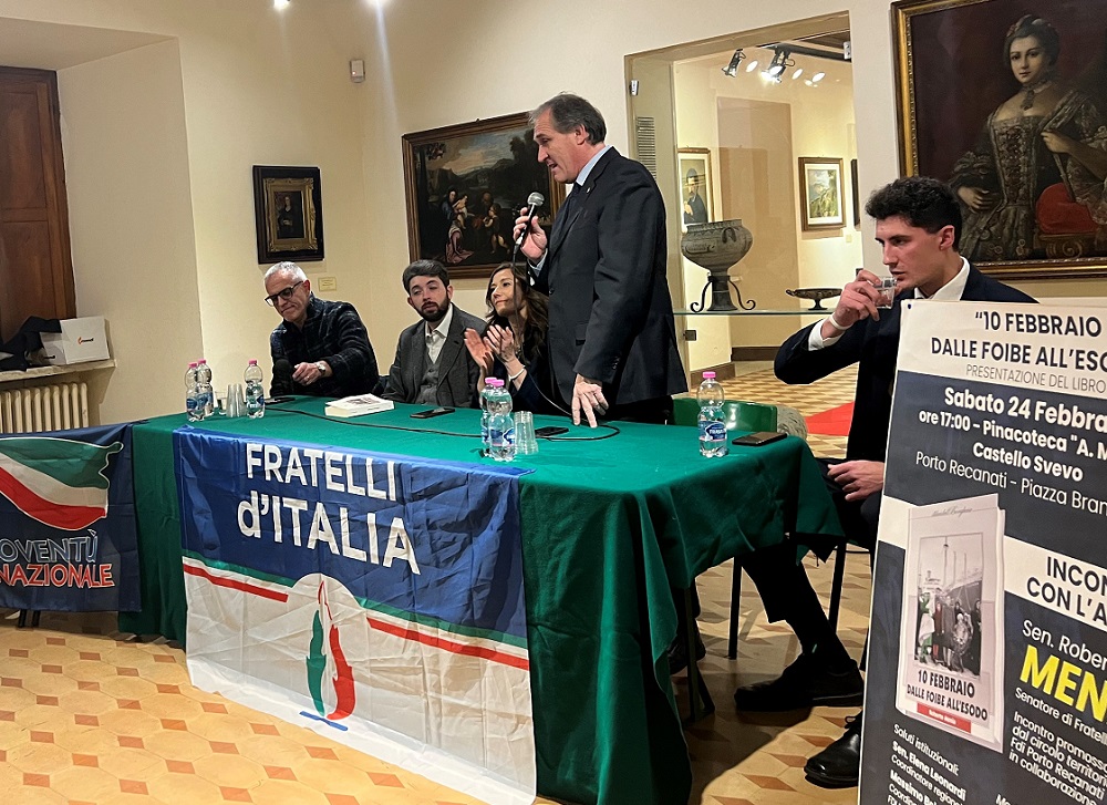 Porto Recanati. Presentato il libro sulle foibe alla presenza del Sen. Menia