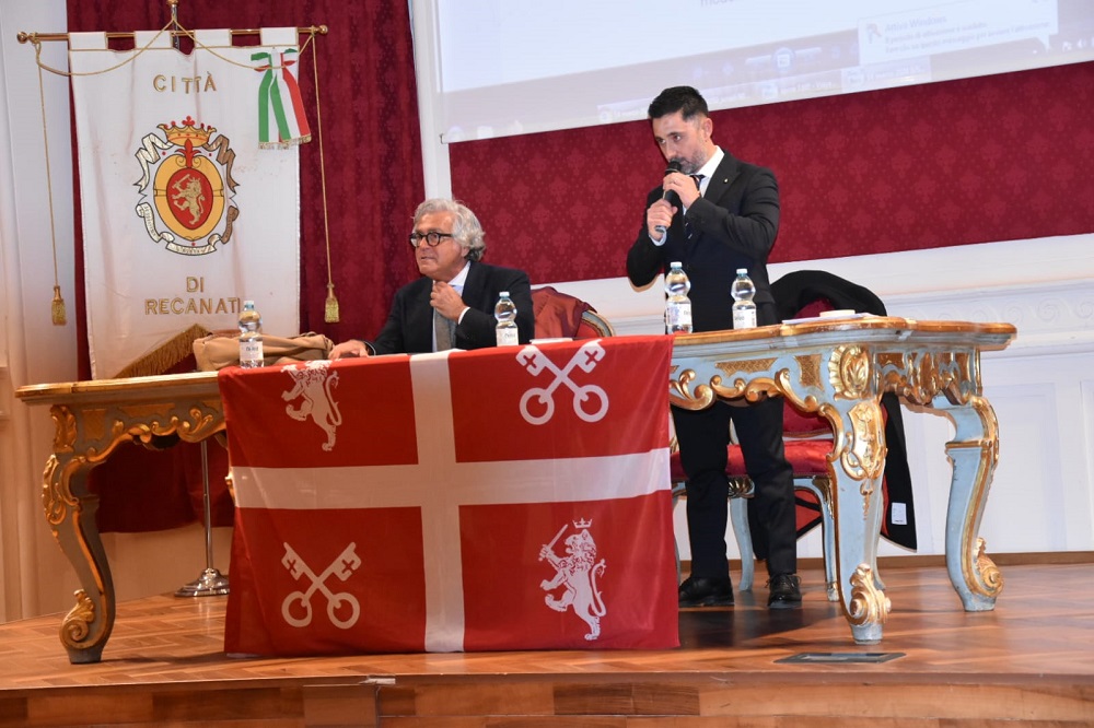 Tutto esaurito a Recanati per Marco Mancini ospite di Iustissima Civitas