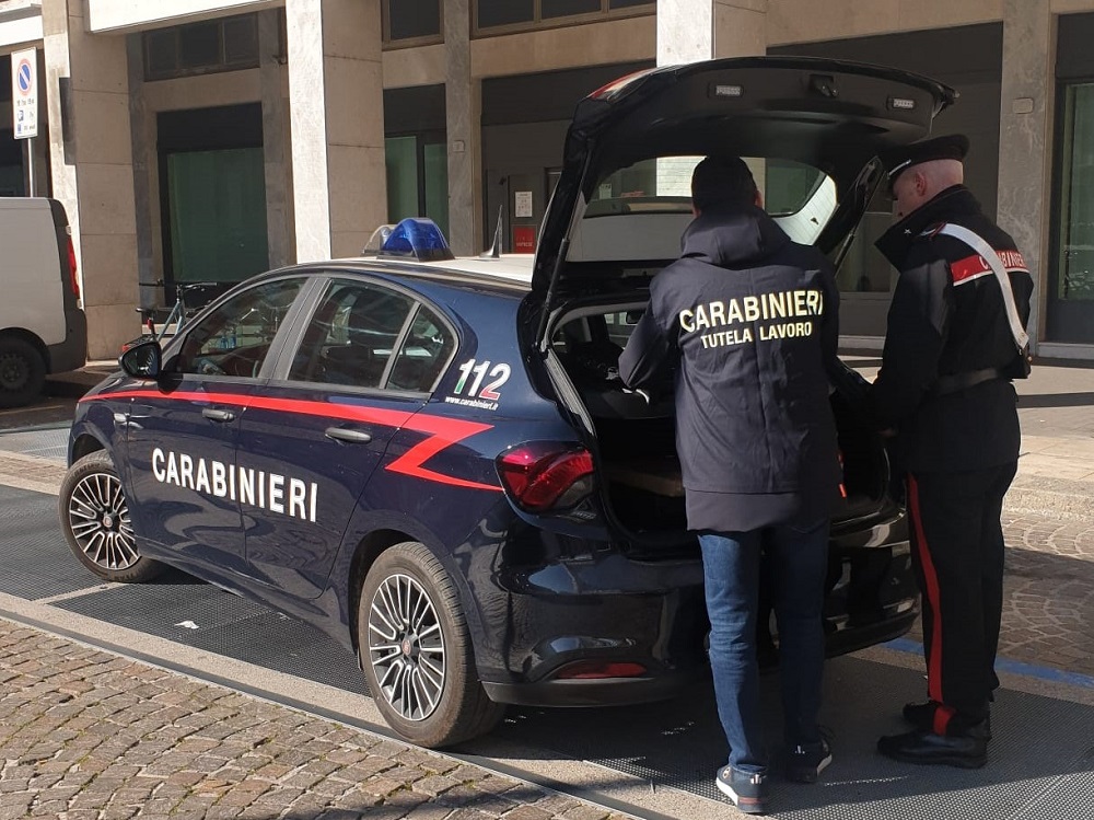 Attività di controllo dei Carabinieri del Nil di Macerata: 6 aziende sospese e un sequestro preventivo