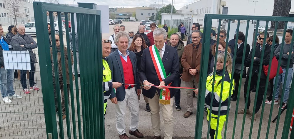 Recanati: inaugurato il nuovo Centro del riuso