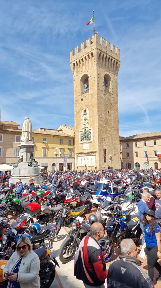 Motoraduno di Recanati 2025: l’evento nazionale dedicato al mondo delle due ruote torna il 26 e 27 aprile