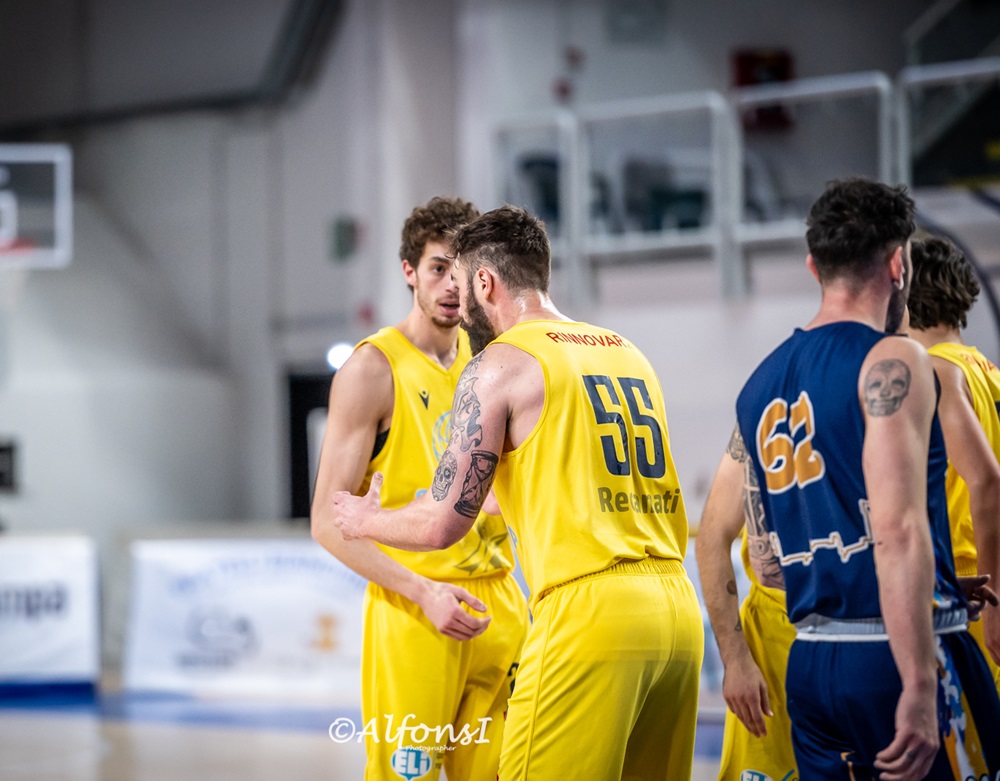 Pallacanestro. La Svethia Recanati inciampa a Montegranaro
