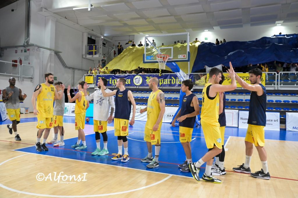 Reazione Recanati, la Svethia impatta la serie. E’ 1-1