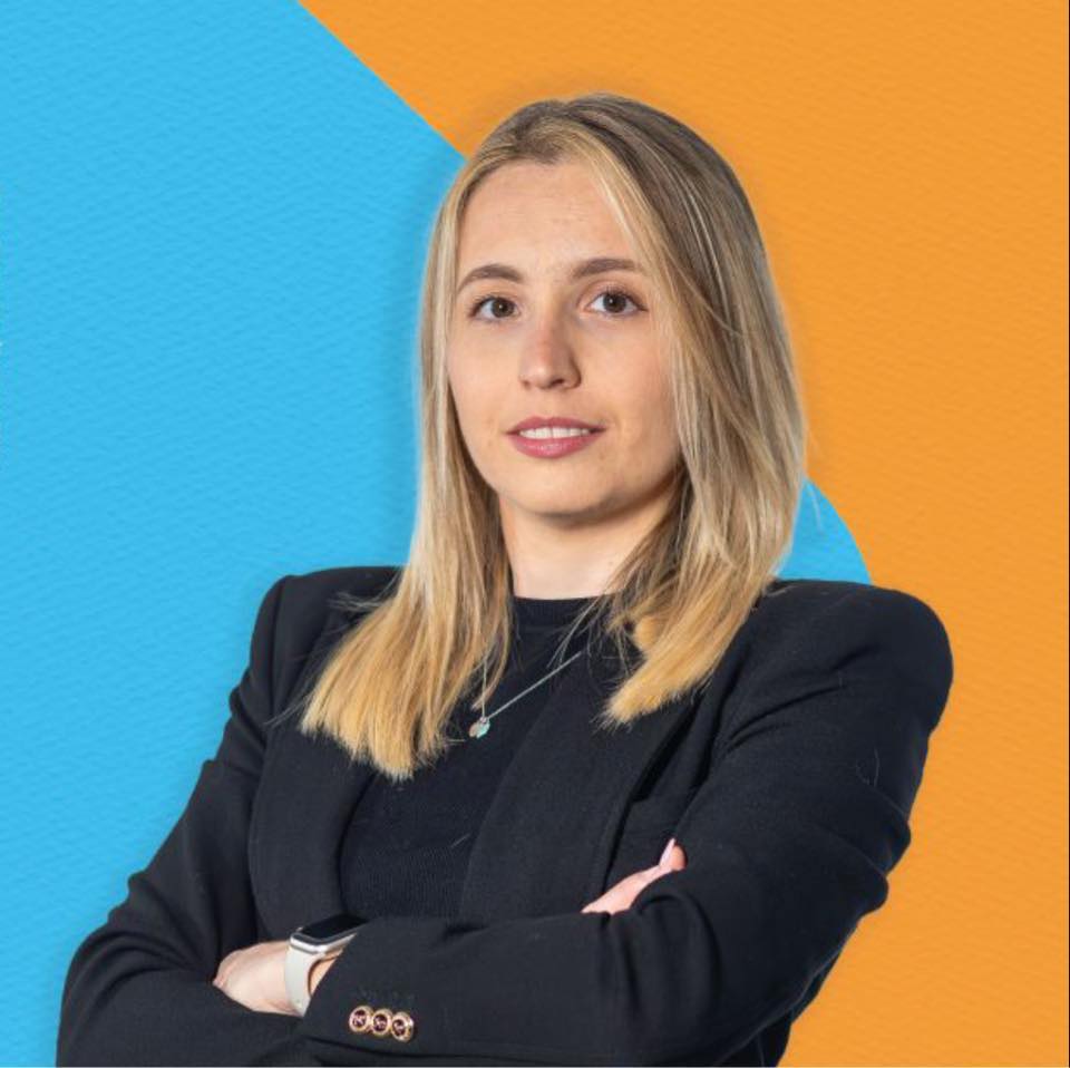 Elezioni comunali Recanati. A sostegno di Emanuele Pepa con la lista “In Comune” si schiera Elena Bernardi