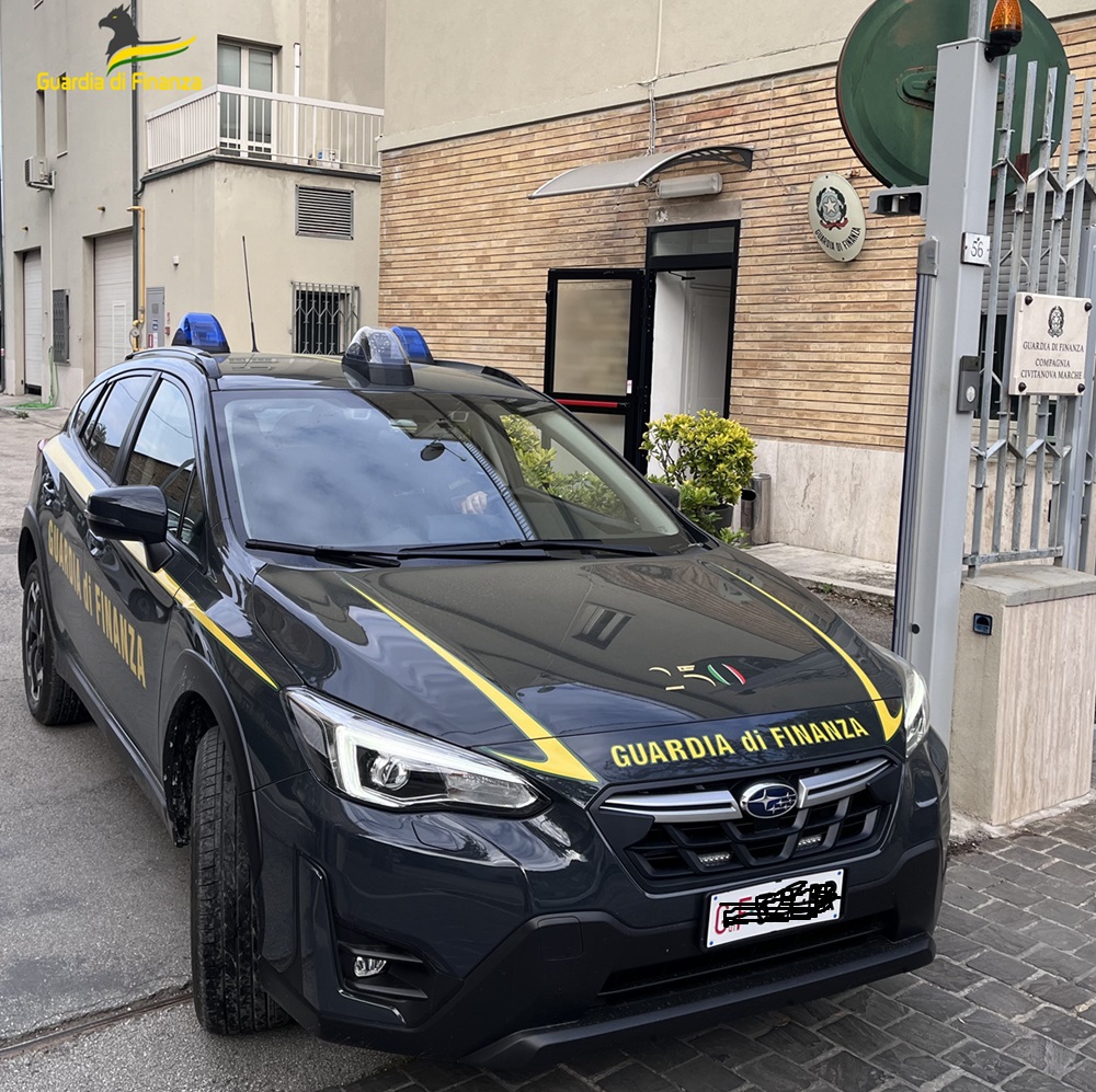 GdF Ancona. Smantellata banca clandestina cinese. Frode fiscale internazionale per centinaia di milioni di euro e riciclaggio