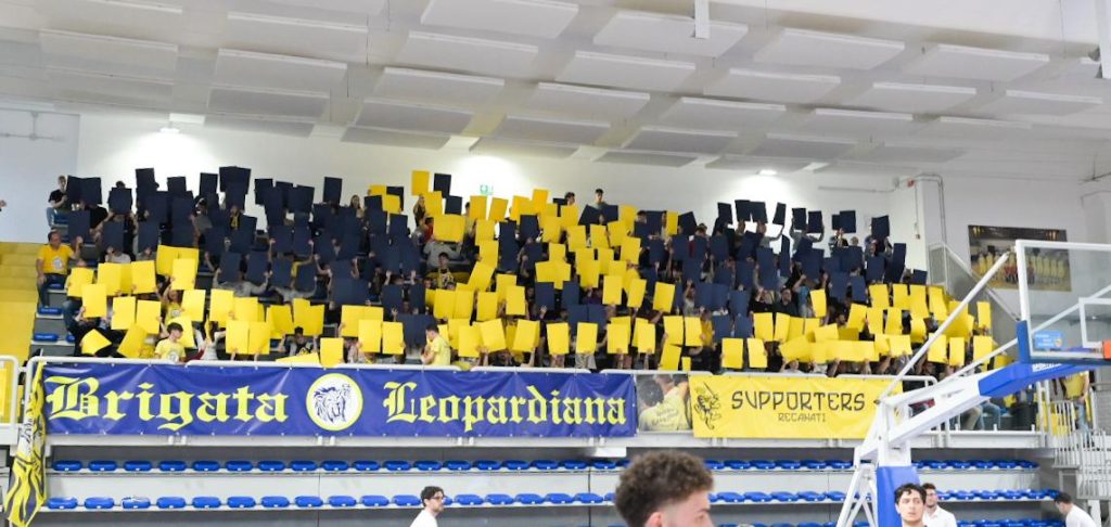 La Svethia stecca gara 1, Osimo passa al PalaCingolani-Pierini 61-71.