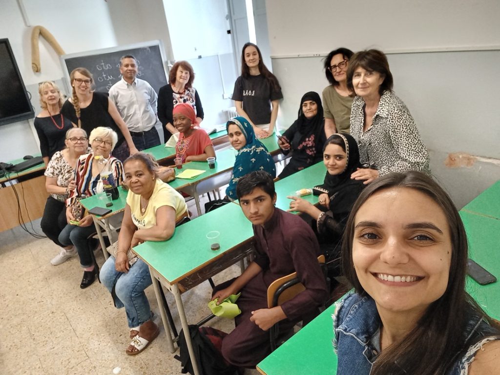 Italiano per gli alunni stranieri: corsi e sostegno linguistico a Recanati