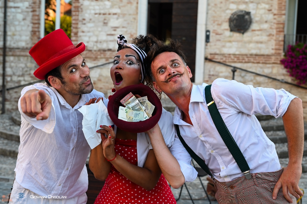 ART FESTIVAL 2024 Passaggio di testimone in provincia di Ancona tra Numana e Loreto per Art Festival 2024
