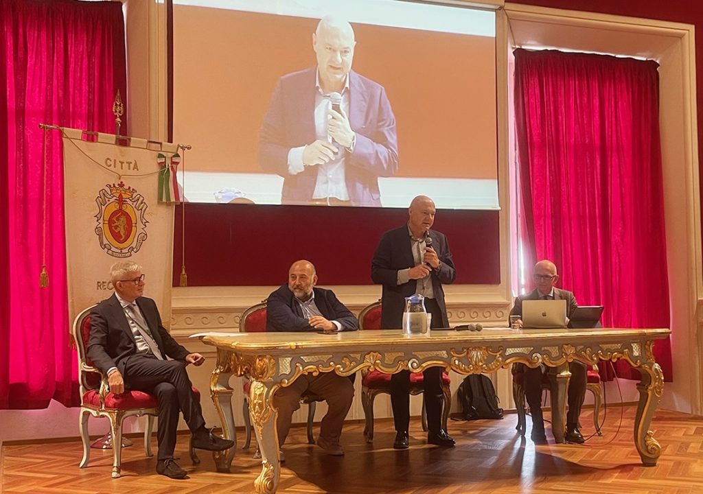 Recanati. Conclusi con successo i lavori del convegno “Recanati Smart Land – Smart energy: rivoluzione energetica, sociale, ambientale ed economica