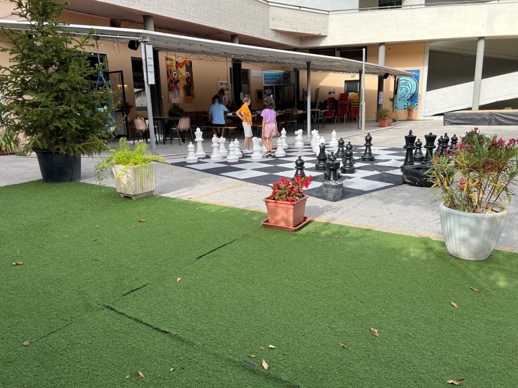 Recanati: si gioca con il Circolo Scacchi Recanati-Osimo-Offagna alla “Festa d’Estate” del quartiere “Villa Teresa”