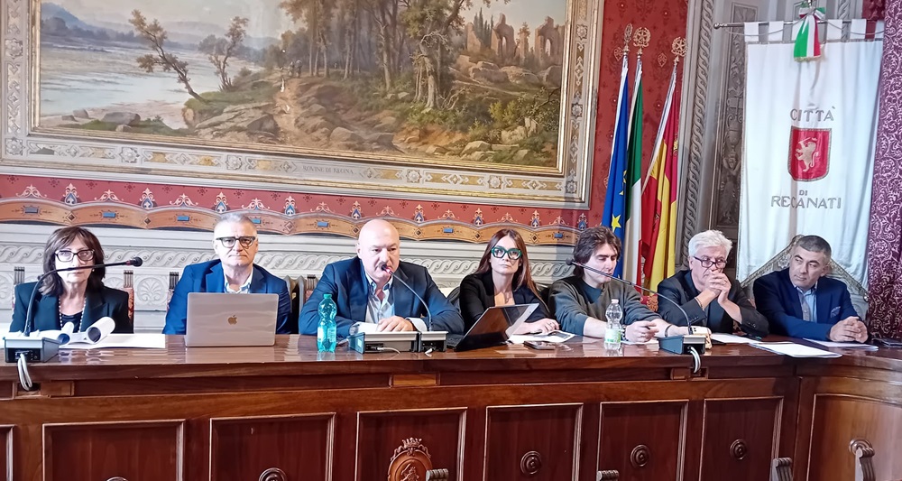 Il sindaco Pepa: “100 giorni di lavoro intenso”. Con il sogno di portare l’Università a Recanati.