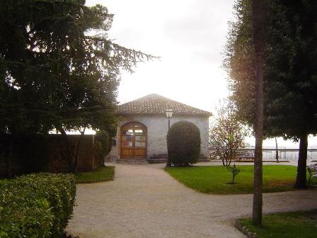Recanati. Uno spazio chiamato Utòpia di Andrea Marinelli
