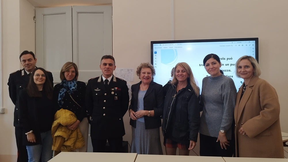 Recanati. “Connessi e al sicuro” (cyberbullismo, body shaming …) con il Moica Marche