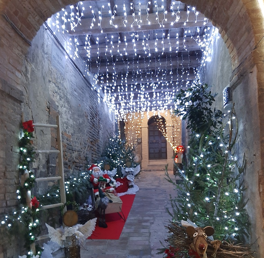 Recanati. Ecco i numeri fortunati della Lotteria di Babbo Natale indetta dal Comitato di Porta Marina