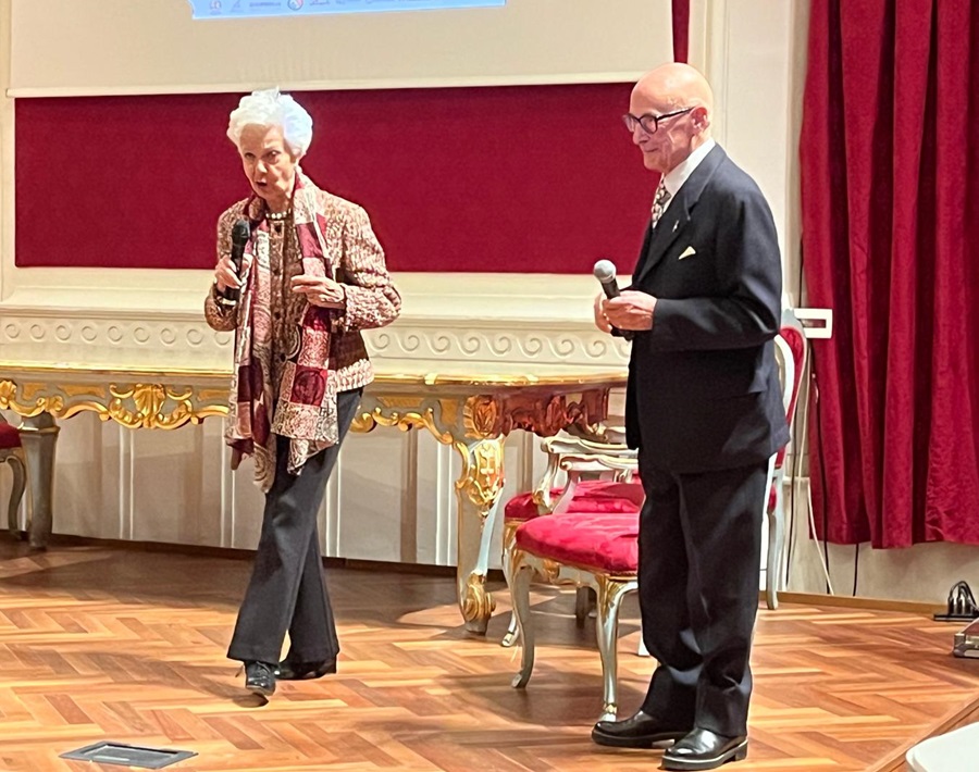 Il fascino di Rajna conquista Recanati: ieri la consegna del Gigli d’Oro alla Kabaivanska