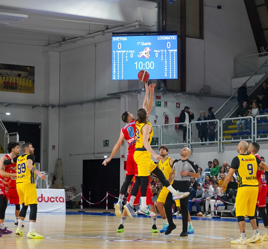 Pallacanestro Recanati. Serie B: infarinata sulla seconda fase sognando… i playoff.