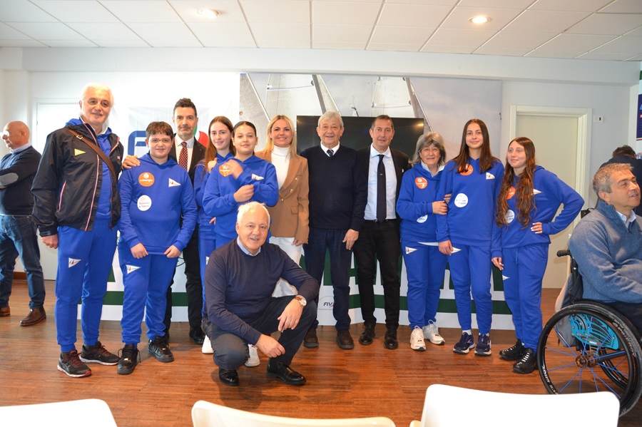 Premiati ad Ancona i 10 migliori atleti regionali Under 16 che nell’anno 2024 si sono distinti nelle varie regate veliche.