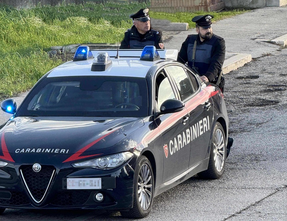 Corridonia: segnalato 20enne per possesso di sostanza stupefacente durante controllo alla guida