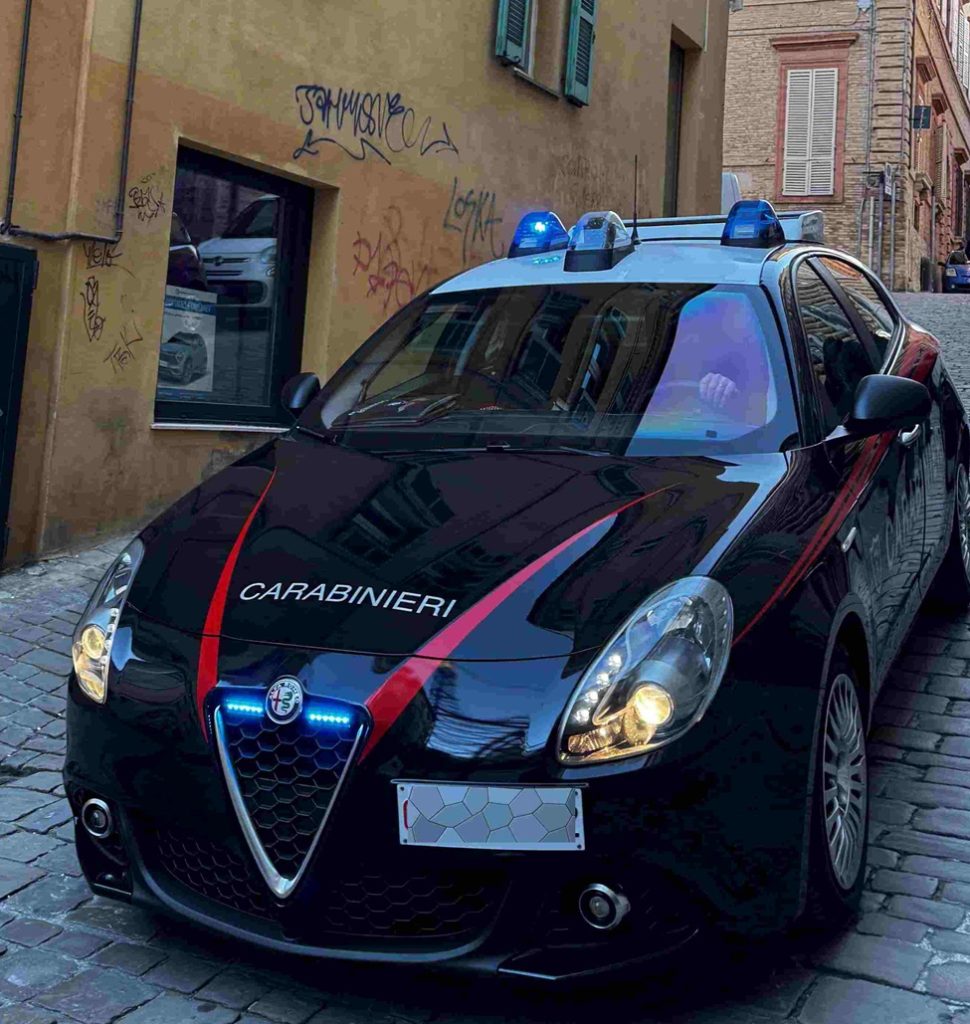 Porto Recanati: deferito all’A.G. uno straniero per truffa aggravata ai danni dello Stato.