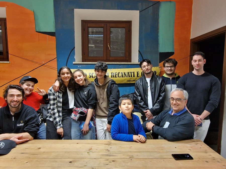 Serata di Scacchi al Centro Fonti San Lorenzo: un Successo per il Circolo Scacchi Recanati-Osimo-Offagna