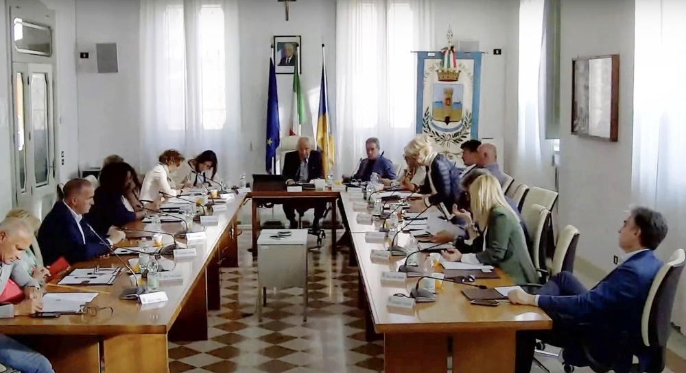 Porto Recanati: abolita la Commissione edilizia… ed è subito scontro