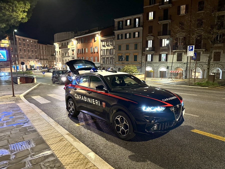 Carabinieri al lavoro in Provincia