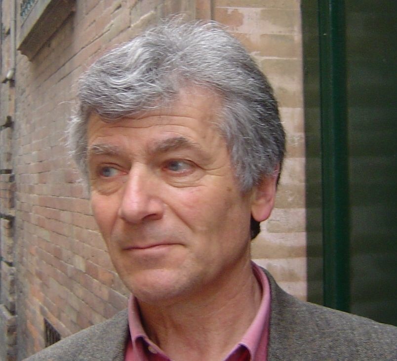 “Mi hanno portato via anche il tempo e la dignità”: cinque furti in casa, la denuncia del recanatese Elio Fiecconi