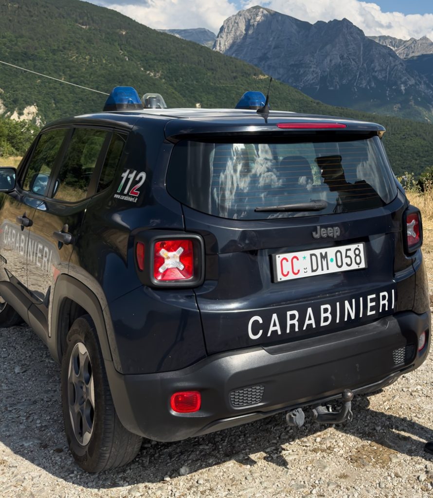 Ussita – Carabinieri salvano 21enne da un tentativo di suicidio.