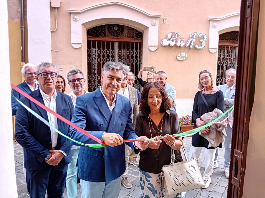 Inaugurata a Recanati la sede elettorale de “I Marchigiani per Acquaroli”
