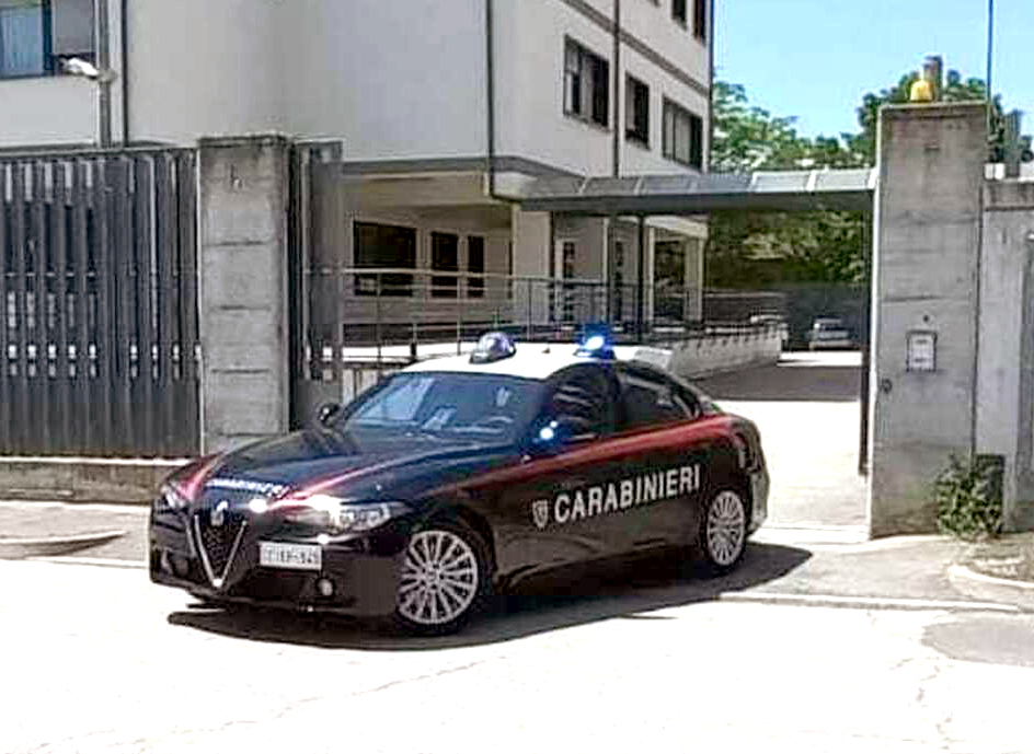 Compagnia carabinieri di Tolentino: notifica misure di prevenzione.