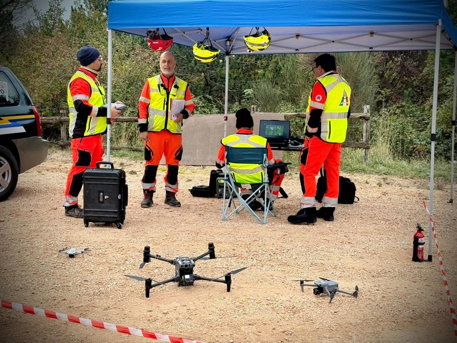Recanati, l’intelligenza artificiale che salva vite: il NOA sperimenta a Treia il soccorso del futuro