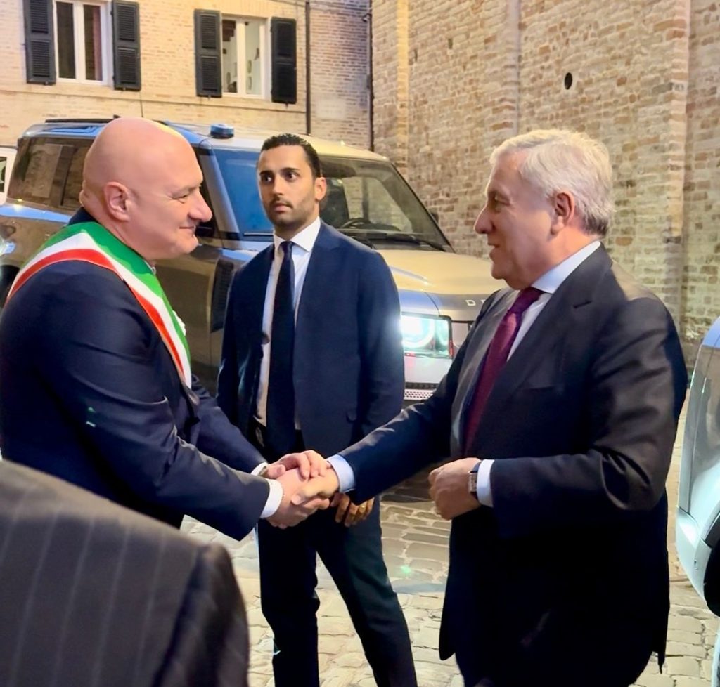 Recanati, la patria di Leopardi al centro della diplomazia culturale italiana con la presenza del Ministro Tajani