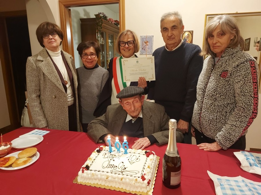 Montefano. La prigionia in Africa e l’amicizia con Fausto Coppi: Aurelio Paolini spegne 106 candeline