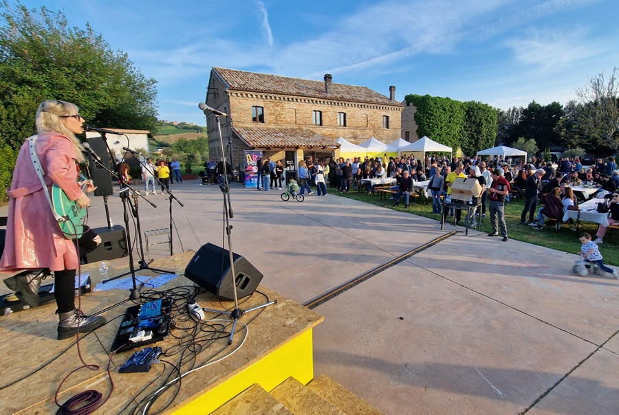 Nuovo inizio per il Romanati Eternal Festival: musica dal vivo da gennaio a giugno 2026 nei locali del centro storico di Recanati