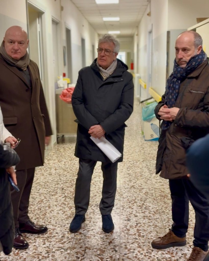 Lavorare su obiettivi concreti e raggiungibili: l’assessore regionale Calcinaro visita le strutture socio-sanitarie recanatesi