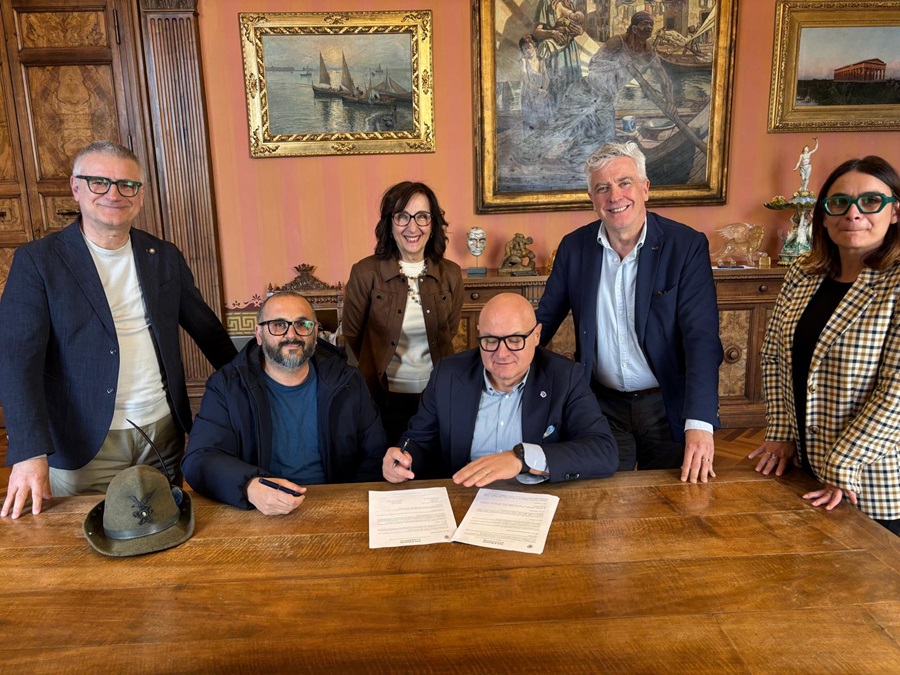Recanati, al Gruppo Alpini la gestione della palazzina della ex Filanda