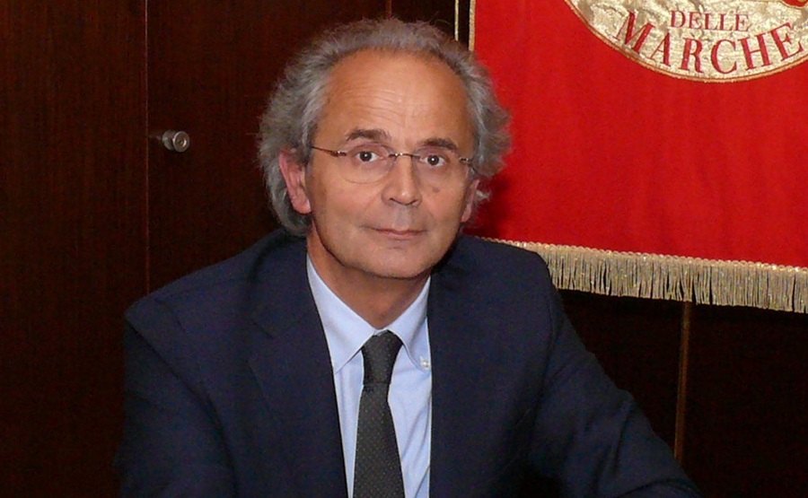 Longhi rompe gli indugi e scende in campo: «Loreto è una città unica al mondo»