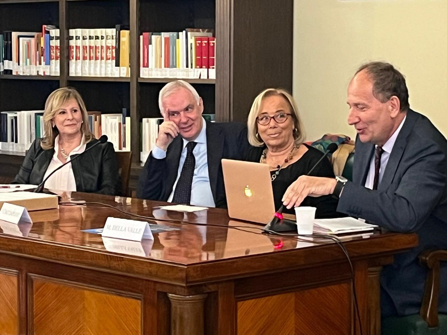 Il Ministro della Cultura Giuli ha firmato il decreto di nomina del consiglio di amministrazione del Centro nazionale di studi leopardiani.