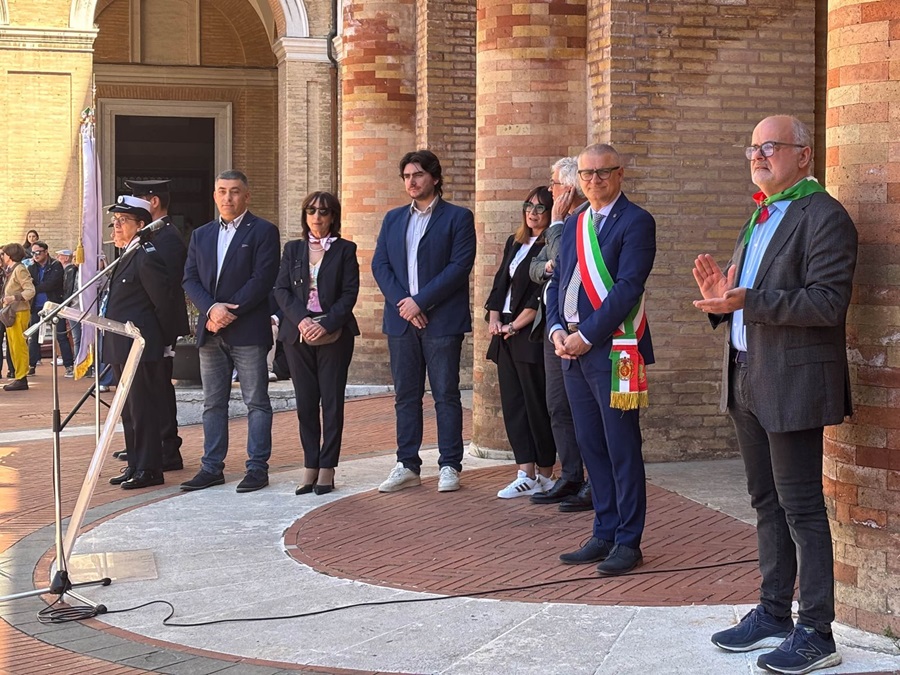 Recanati, l’amministrazione comunale celebra il 25 aprile