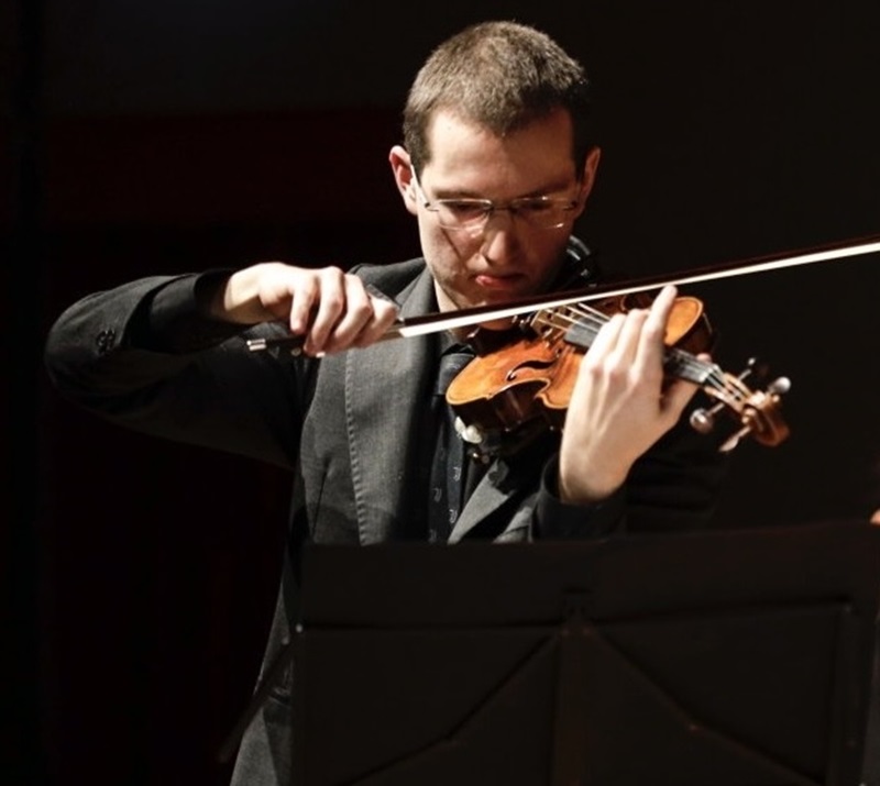 Ulisse Mazzon e la Sinfonietta Gigli per le Serate Musicali domenica 19 APRILE alle 18