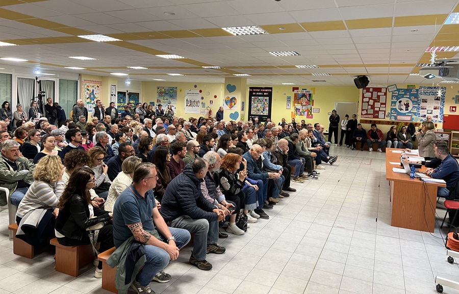 Montefano contro la discarica: il Sindaco chiama la cittadinanza alla mobilitazione domani pomeriggio a Macerata