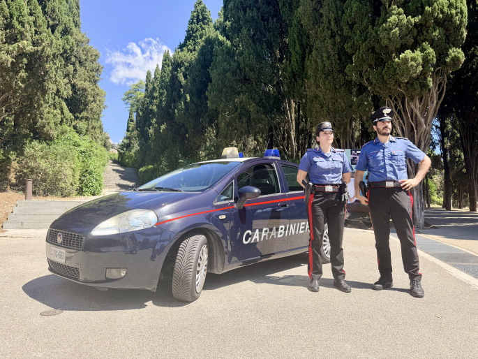 Truffe telefoniche: i Carabinieri di Castelfidardo denunciano due persone