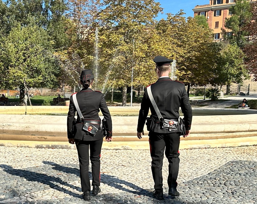 Penna San Giovanni, denunciato un 56enne per il furto di un portafogli su un autobus di linea